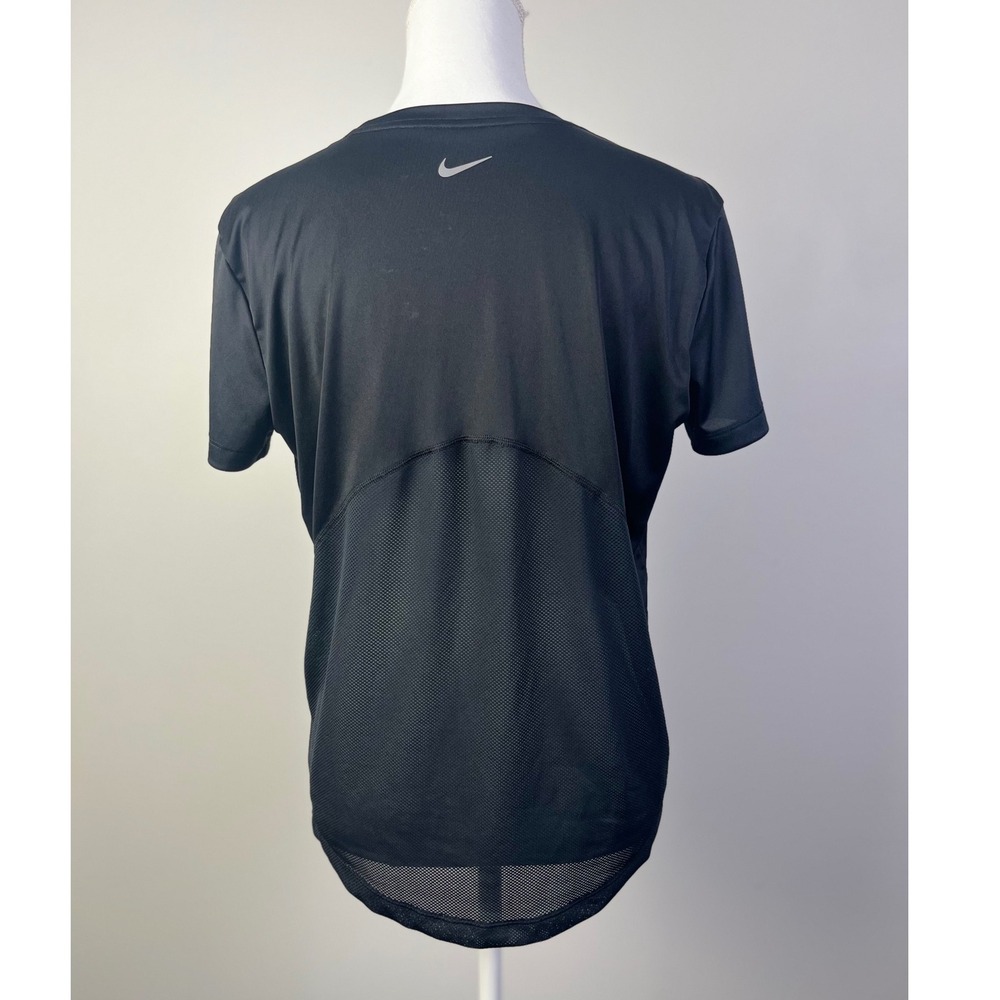 Nike Running Dri-FIT Minimalist T-Shirt Athletic Top Mesh Black Short Sleeve M - Picture 3 of 8